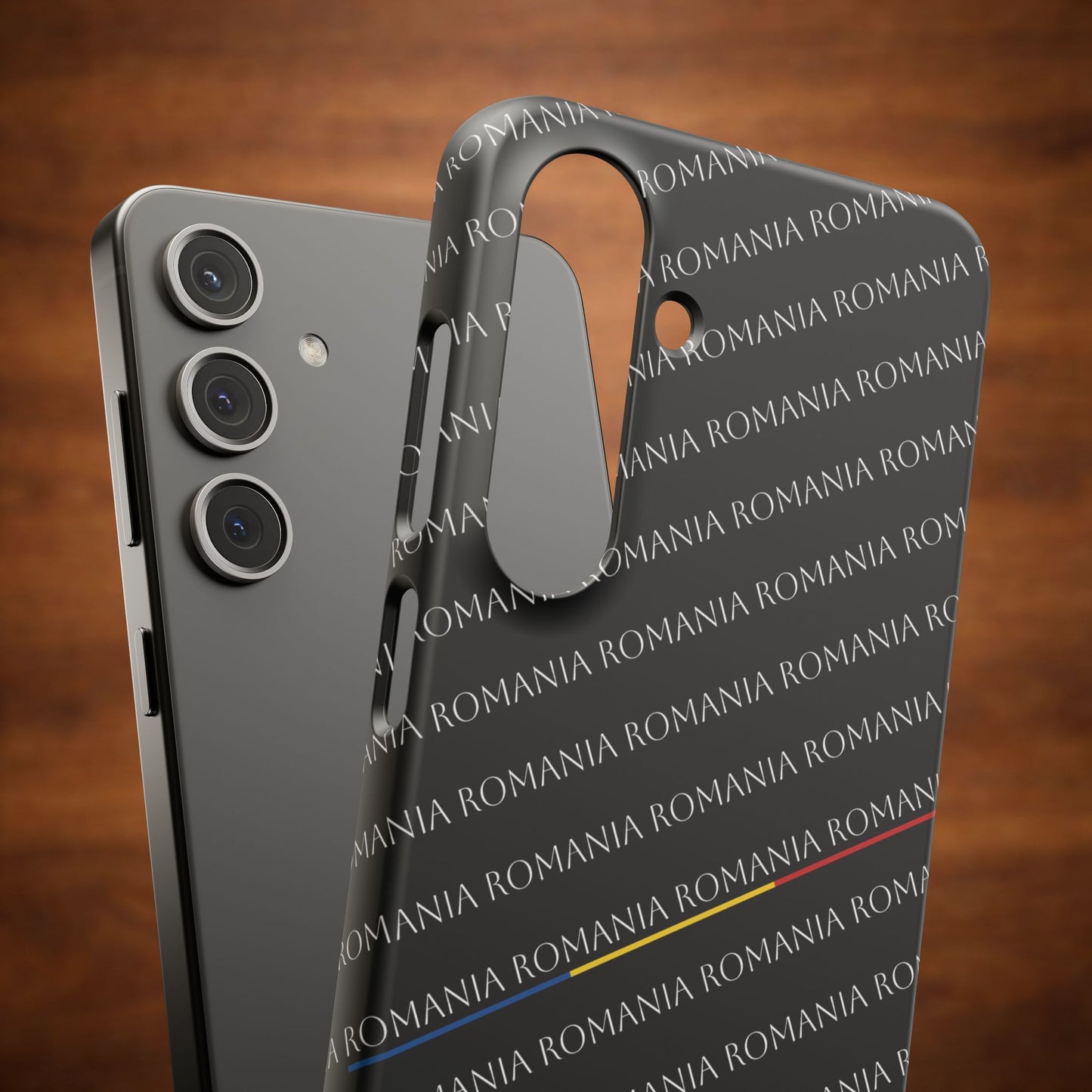 Husă neagră inscripționată cu România si tricolor